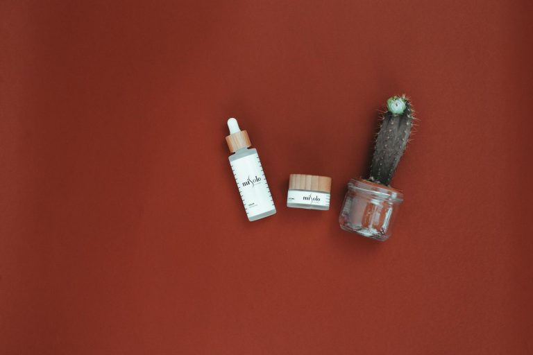 Memahami Penyebab dan Solusi Tepat Mengatasi Acne Vulgaris